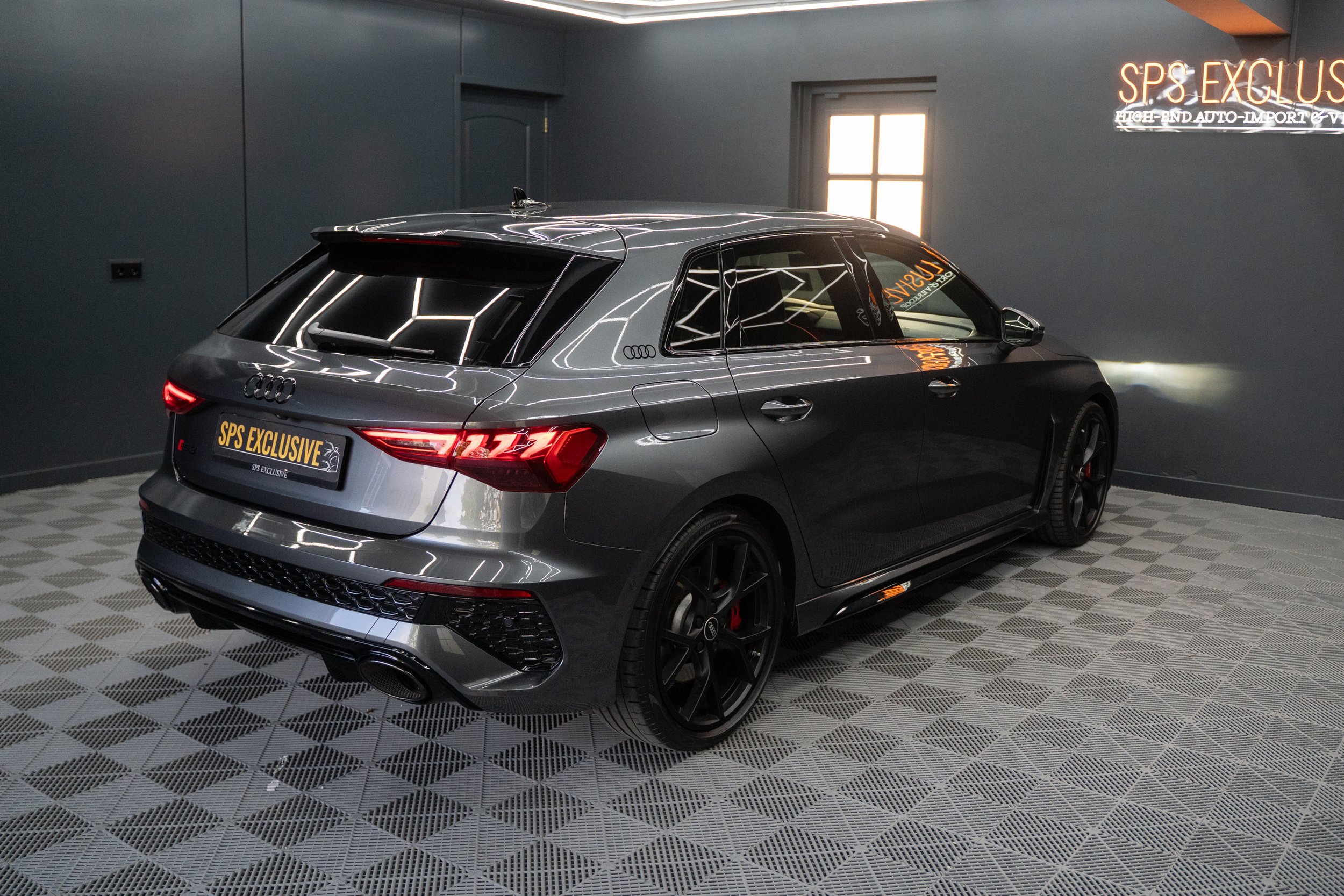 Audi-RS3-65.jpg