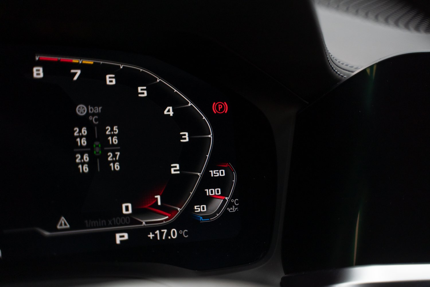 BMW-M3-Competition-blackwheels-32.jpg