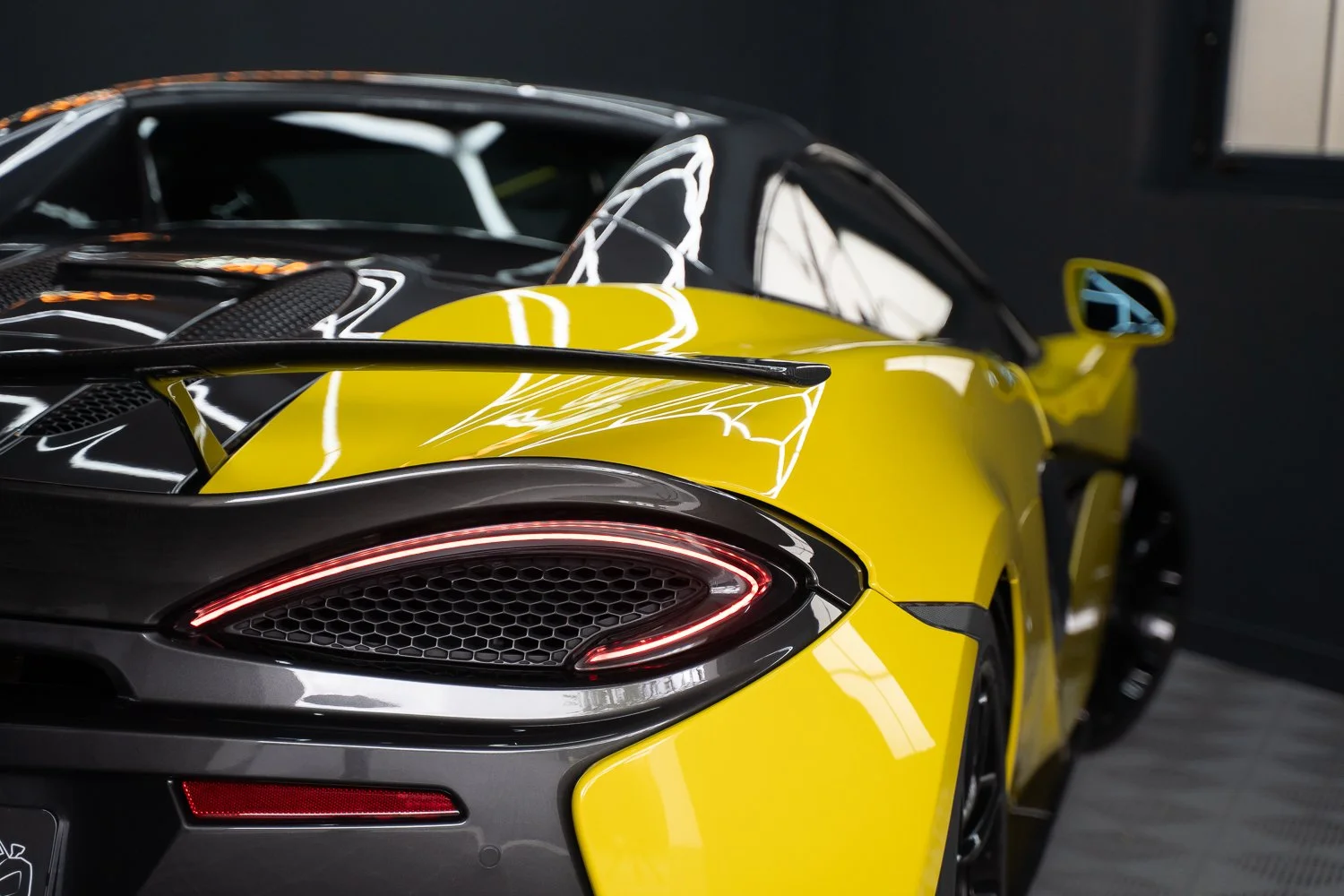 Mclaren-570S-77.jpg