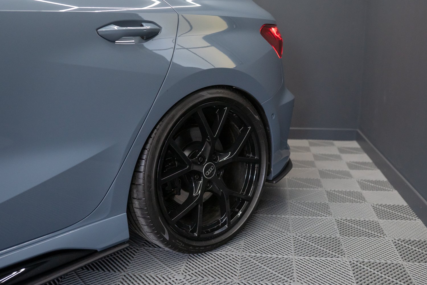 Audi-RS3-2022-8.jpg