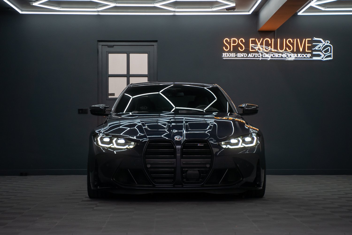 BMW-M4-Comp-50jahre-edition-16.jpg
