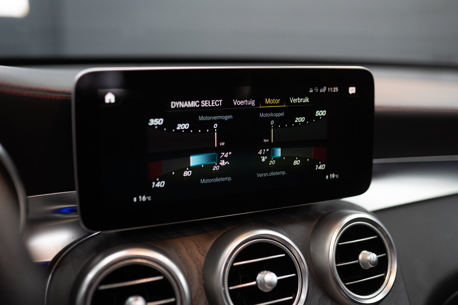 Mercedes-GLC-grijs-110.jpg