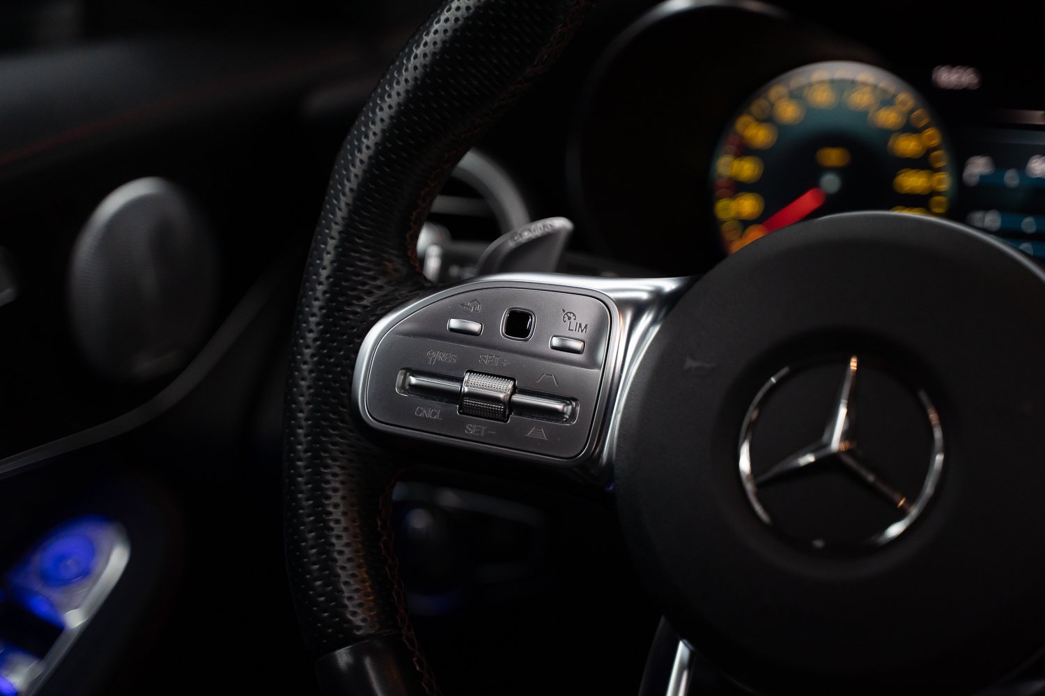 Mercedes-GLC-grijs-98.jpg