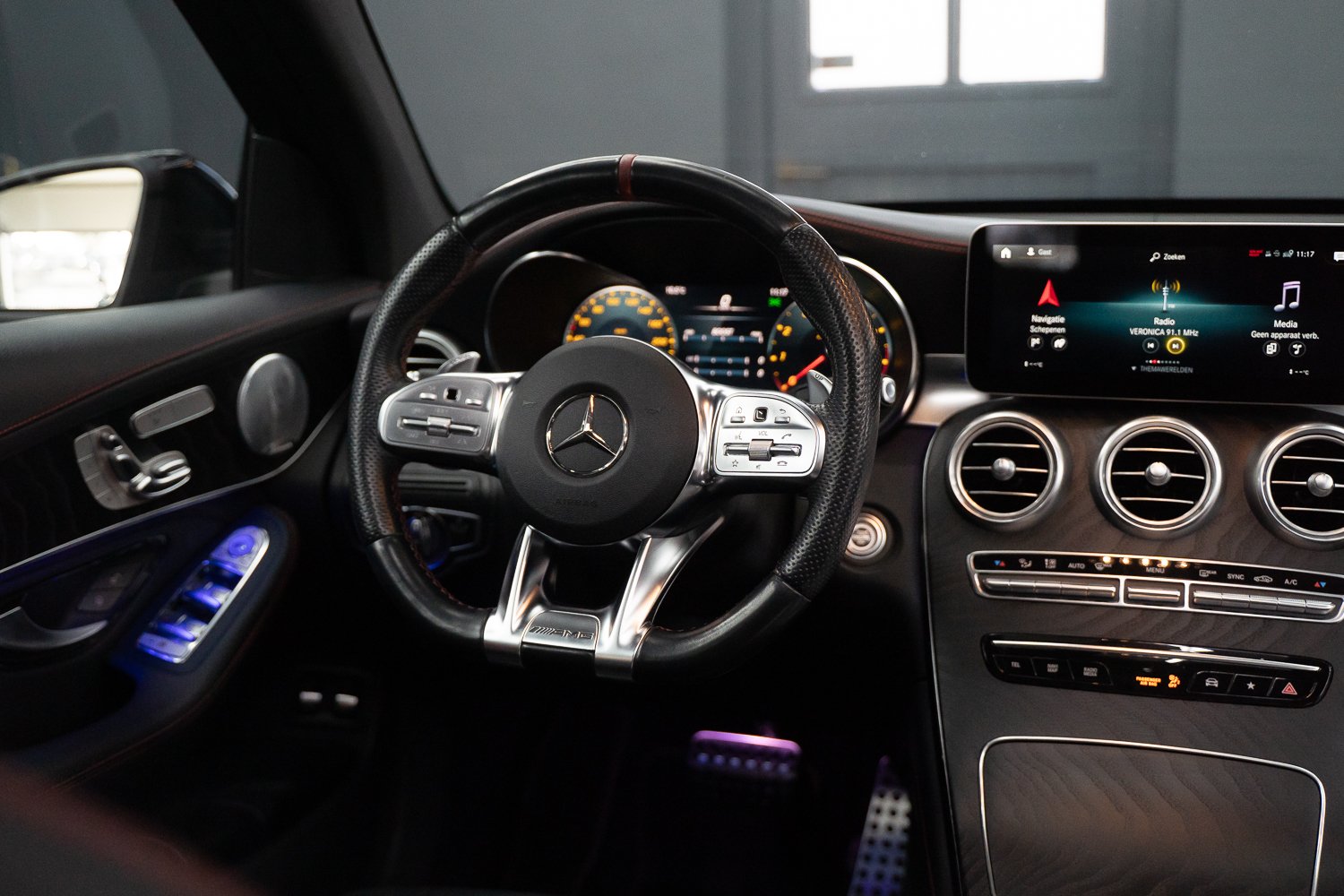Mercedes-GLC-grijs-97.jpg