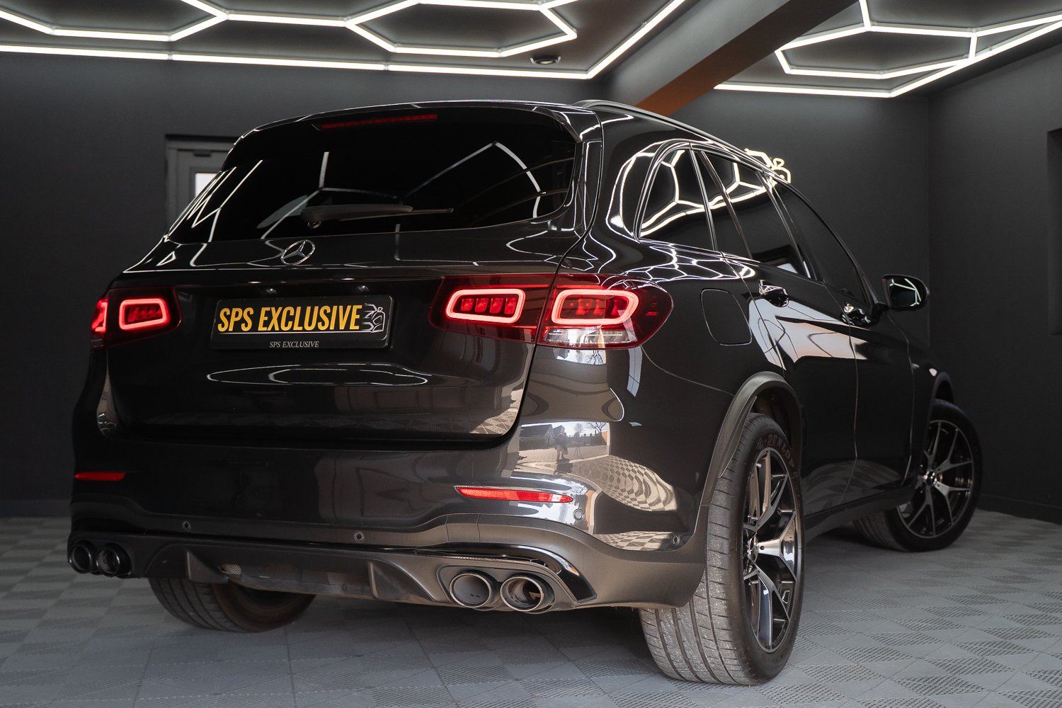 Mercedes-GLC-grijs-58.jpg