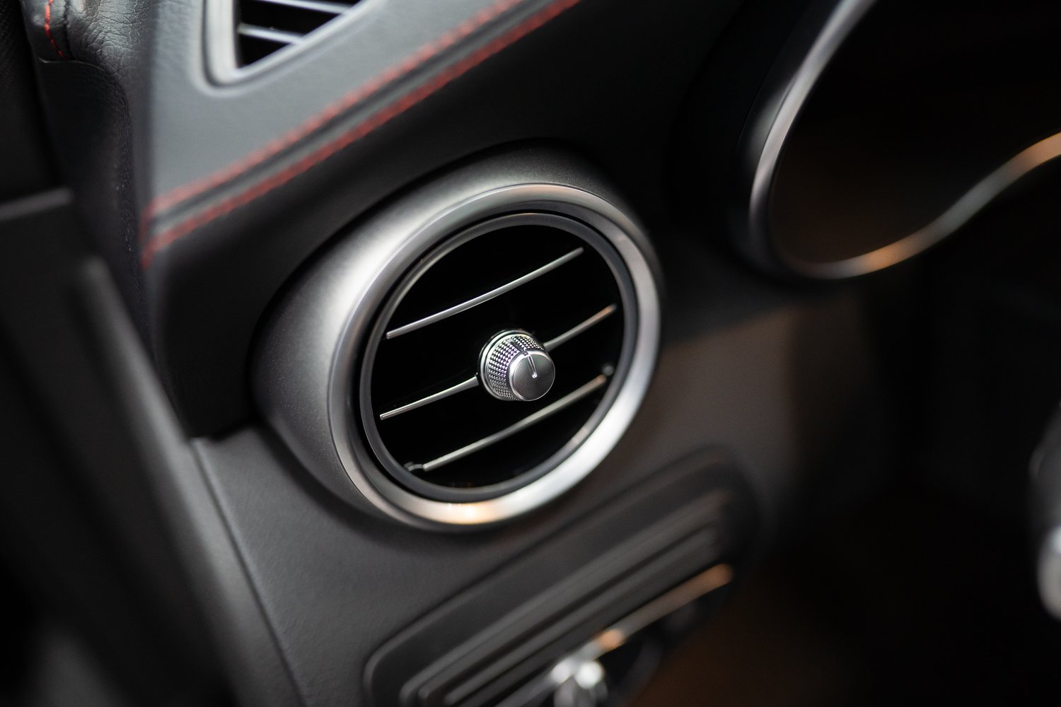 Mercedes-GLC-grijs-132.jpg