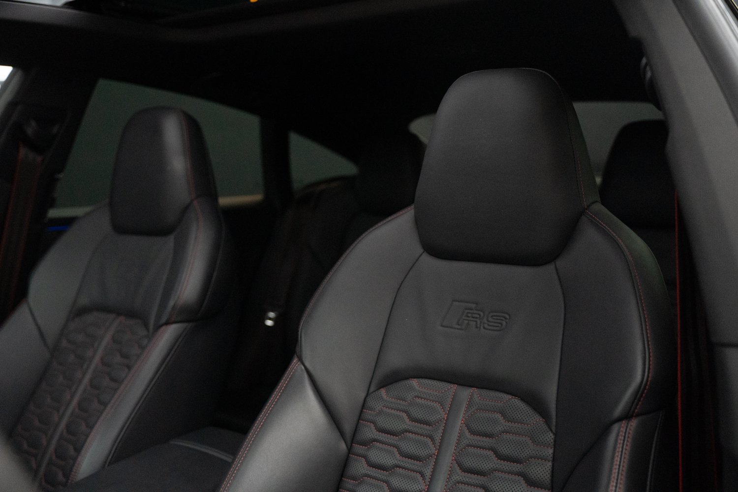Audi-RS7-23.jpg