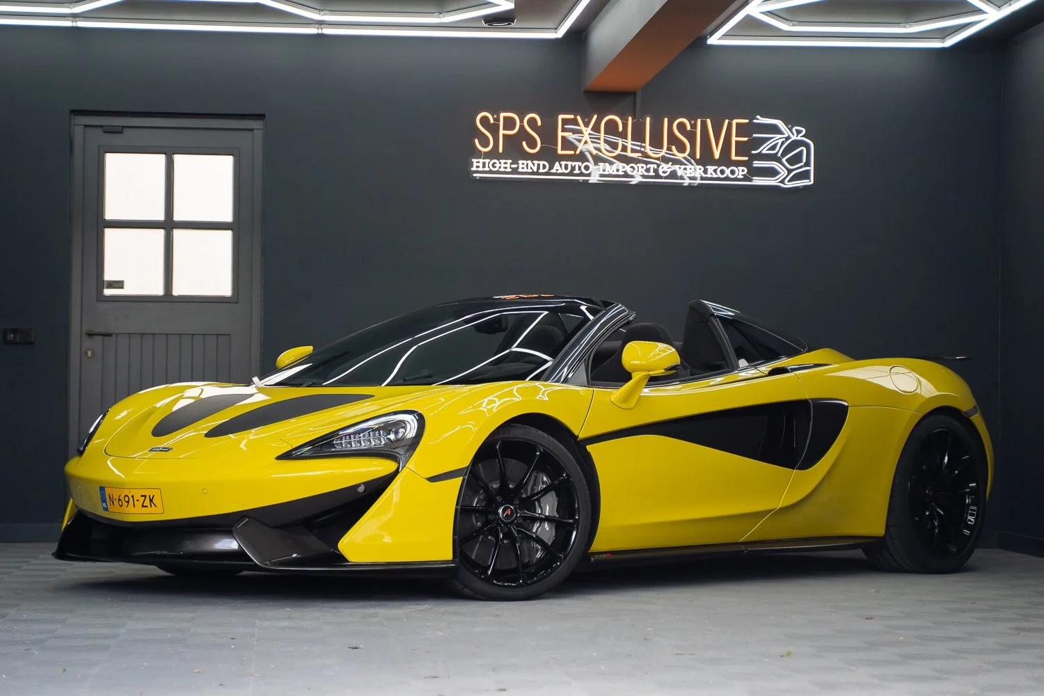 Mclaren-570S-22.jpg