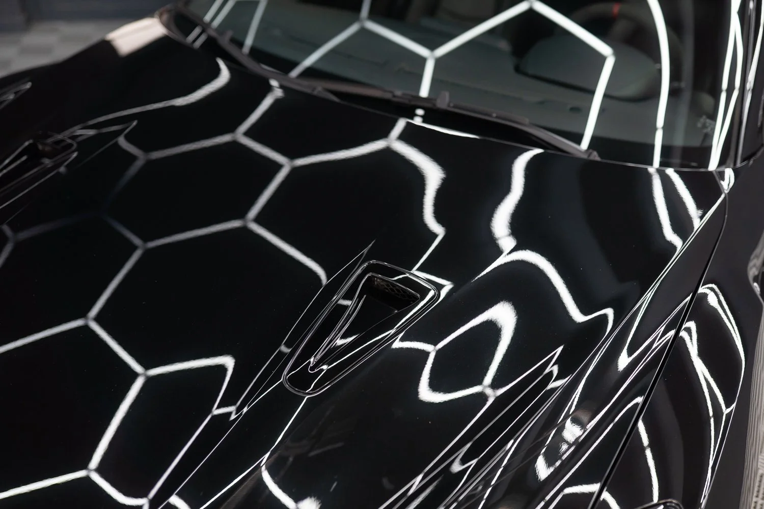 Nissan-GTR-Black-12.jpg