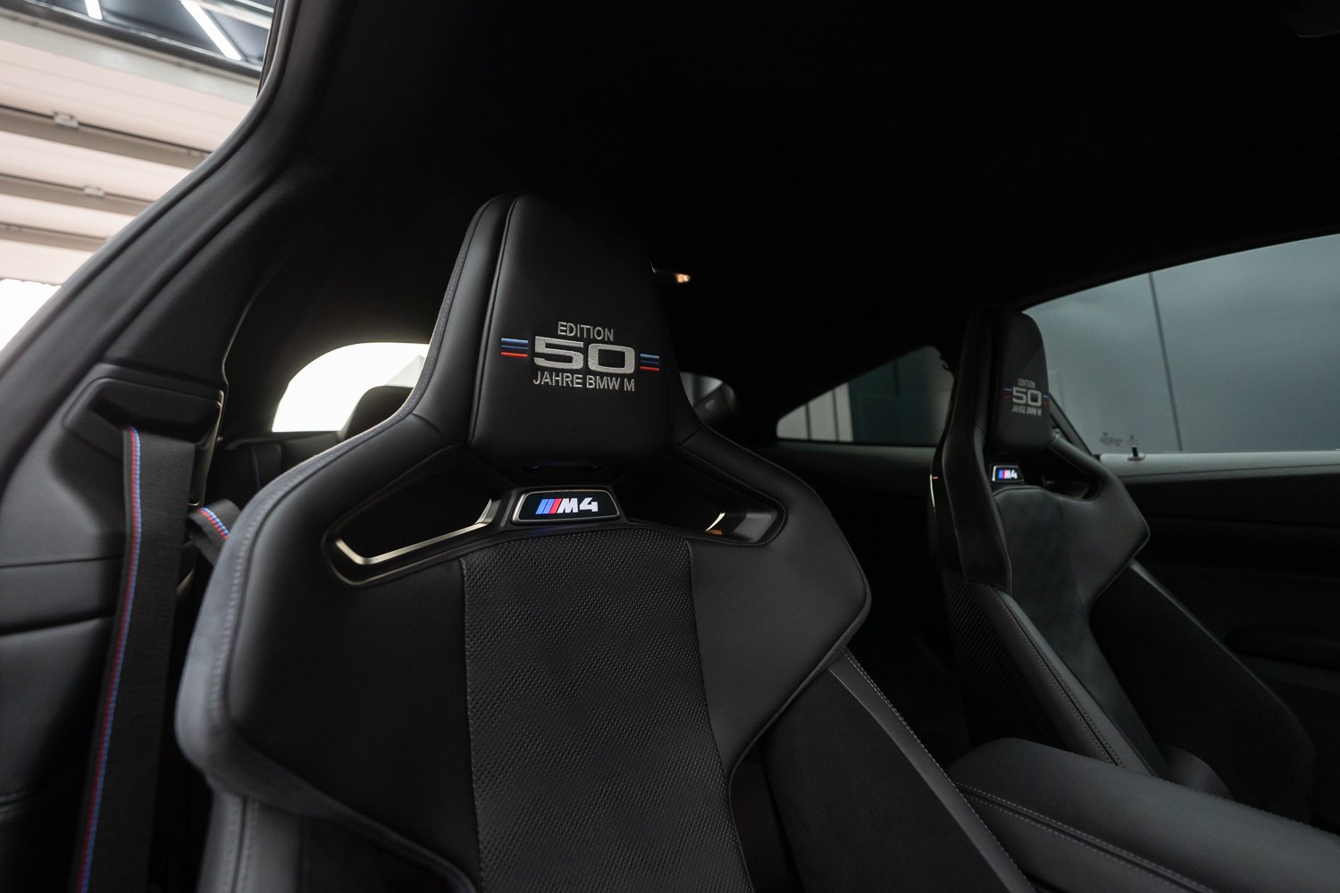 BMW-M4-Comp-50jahre-edition-85.jpg