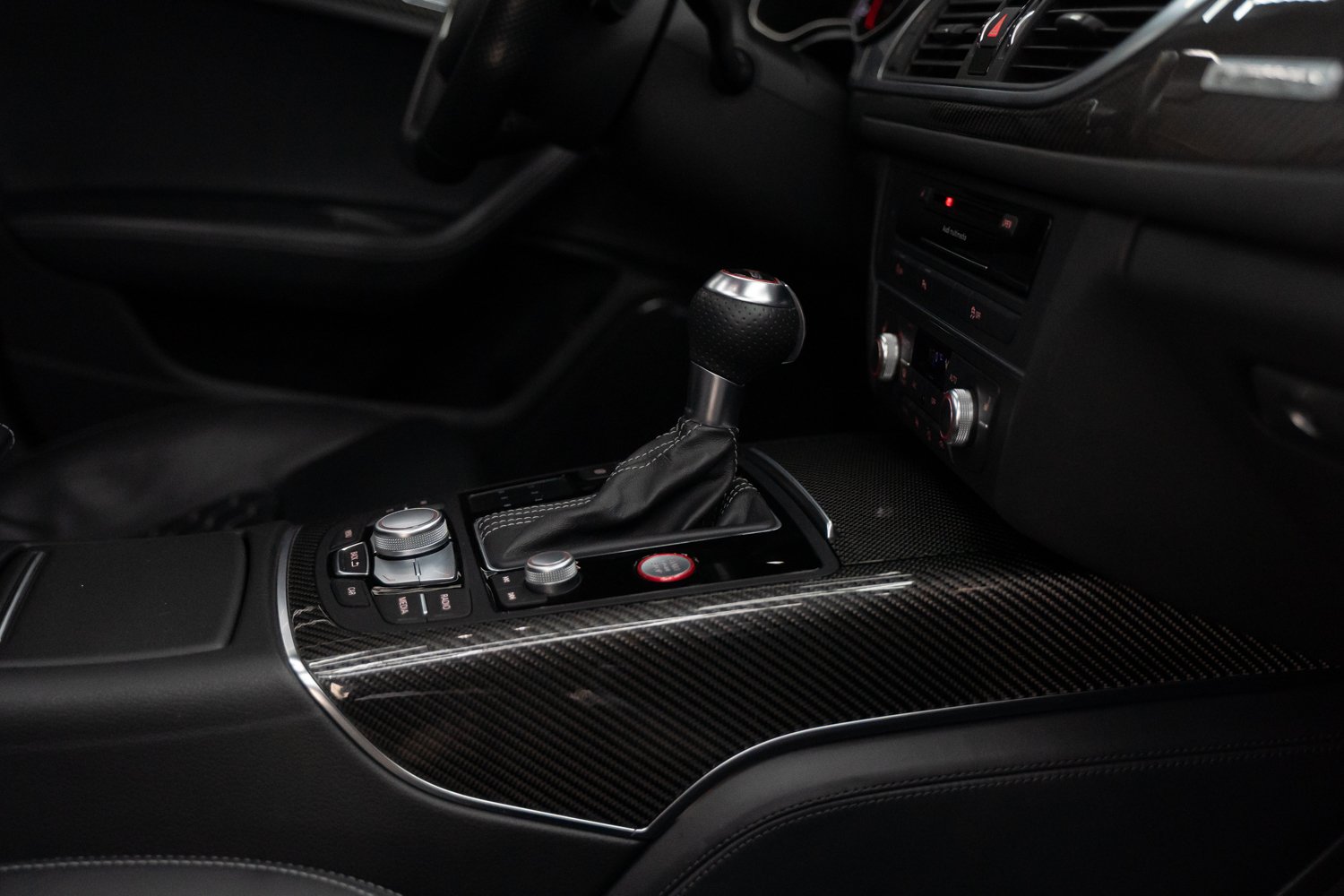 Audi-RS6-C7-52.jpg