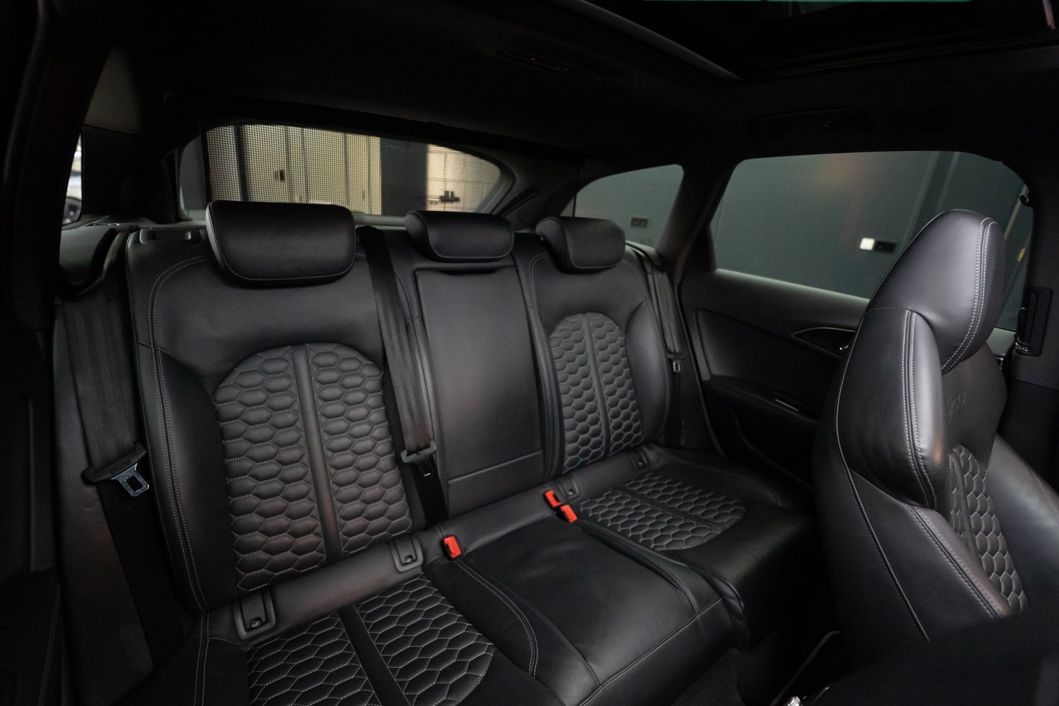Audi-RS6-C7-76.jpg