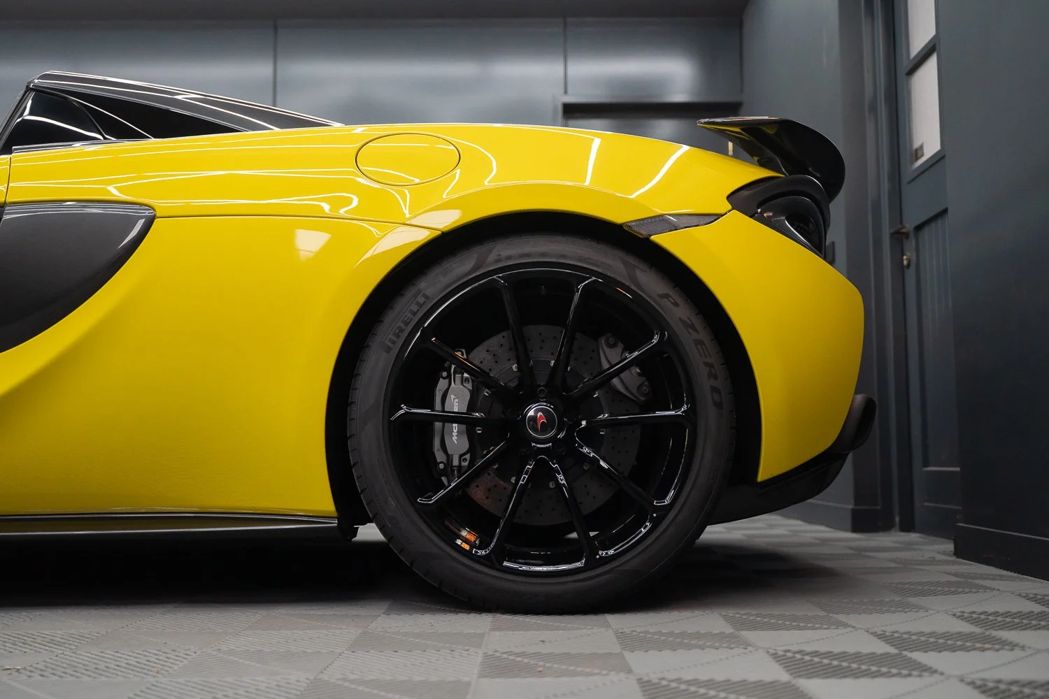 Mclaren-570S-46.jpg