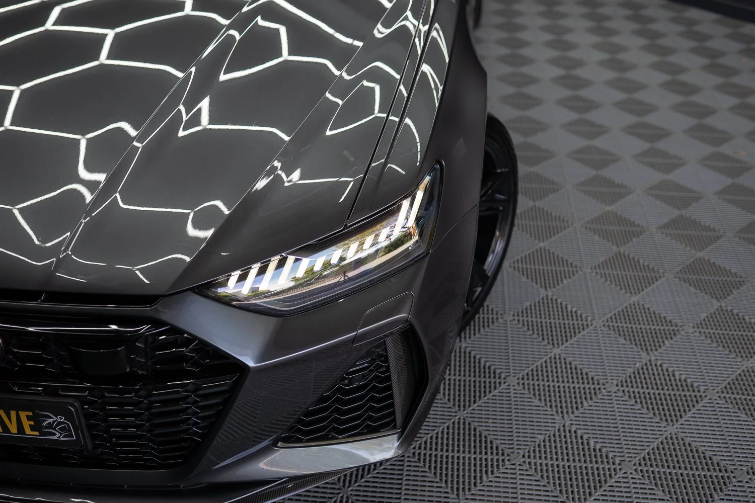 RS6-Grey-5.jpg