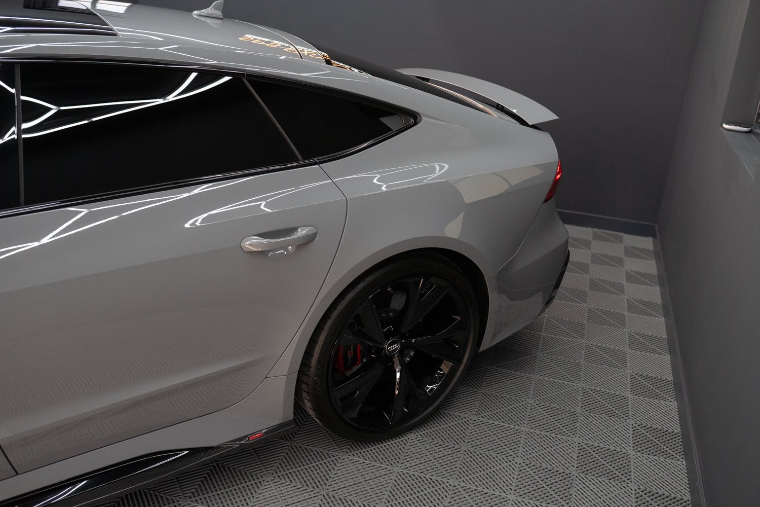 Audi-RS7-61.jpg