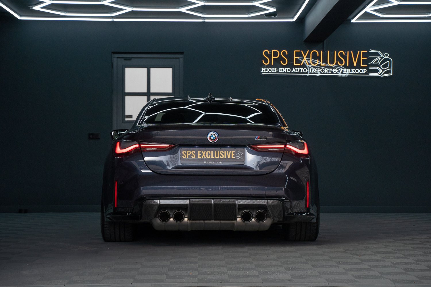 BMW-M4-Comp-50jahre-edition-49.jpg