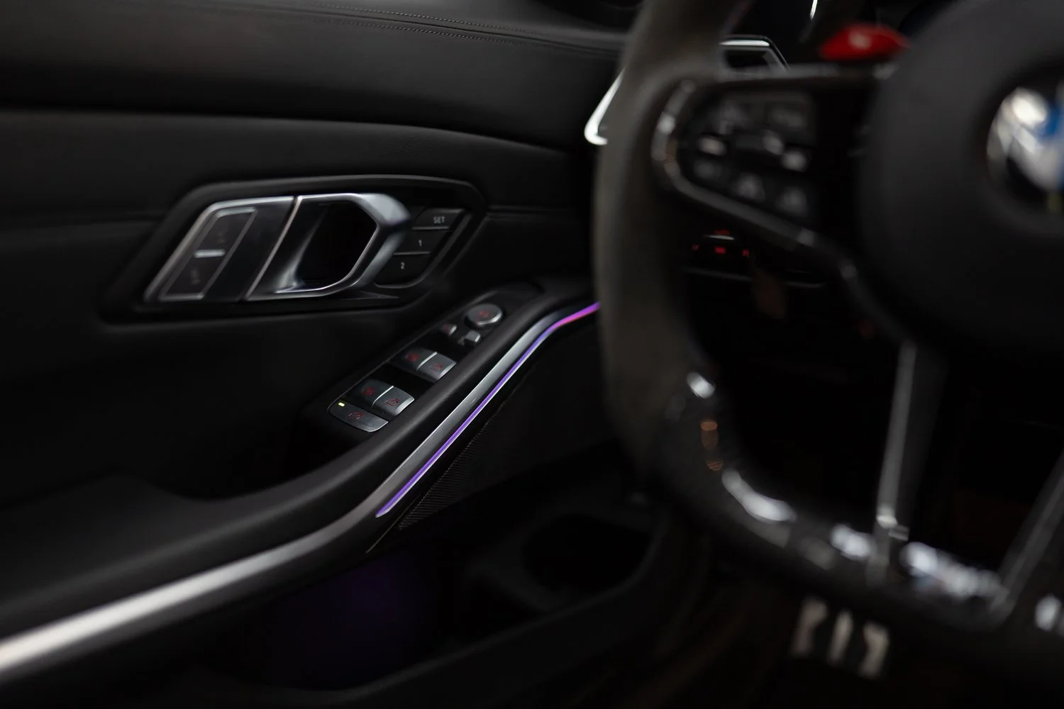 BMW-M3-Black-Carbon_hood-136.jpg