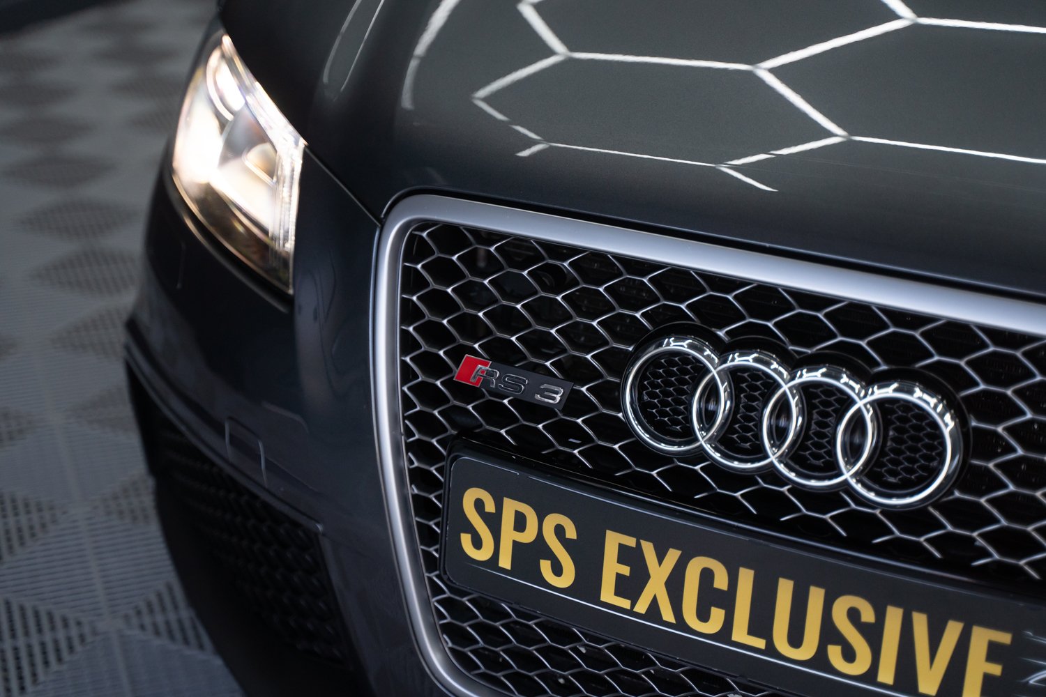 Audi-RS3-8P-13.jpg