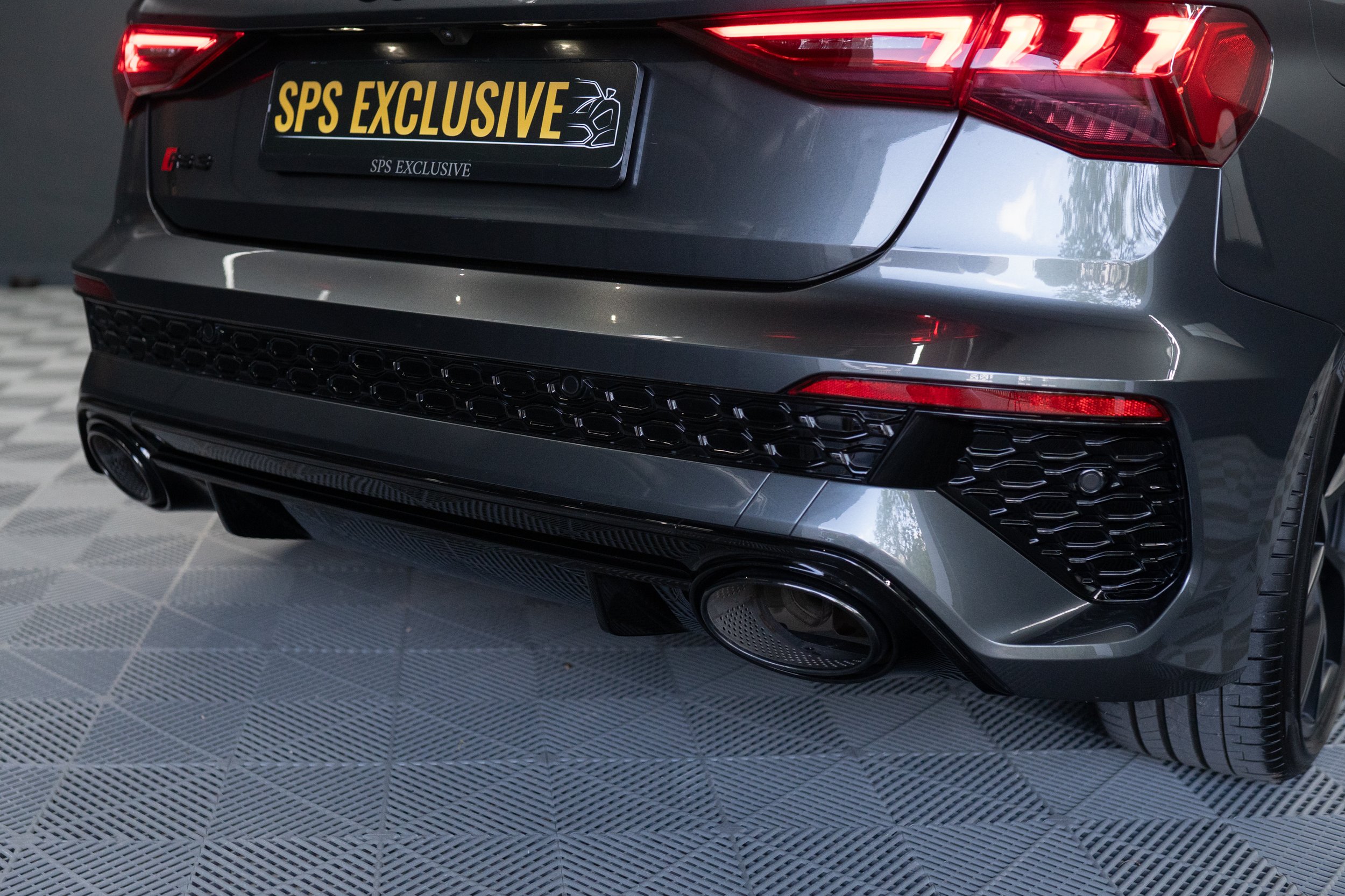 Audi-RS3-15.jpg
