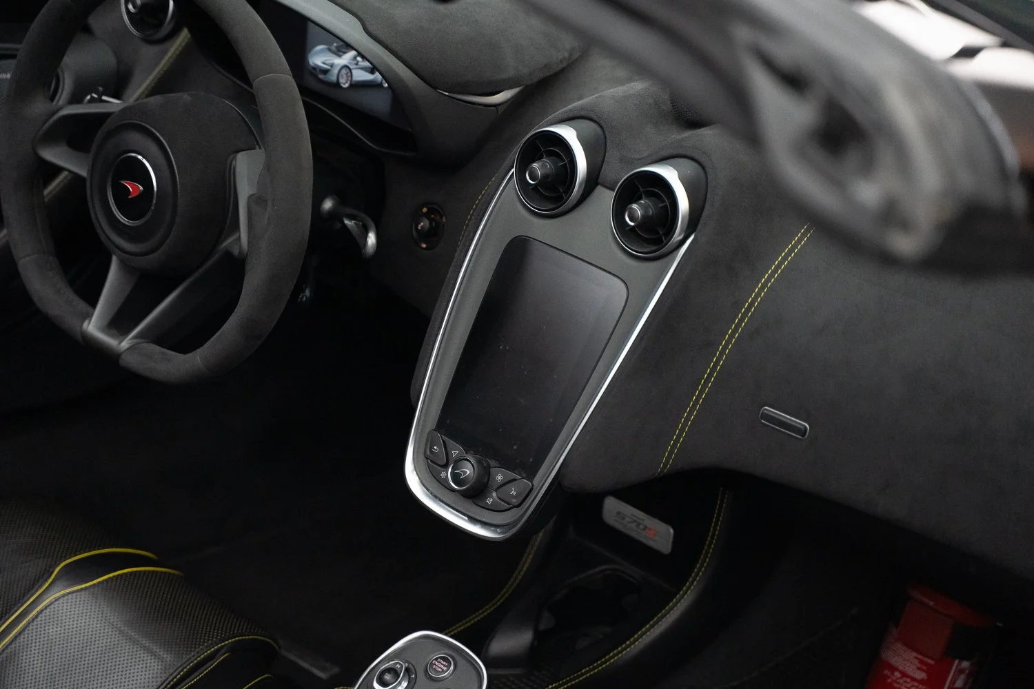 Mclaren-570S-128.jpg