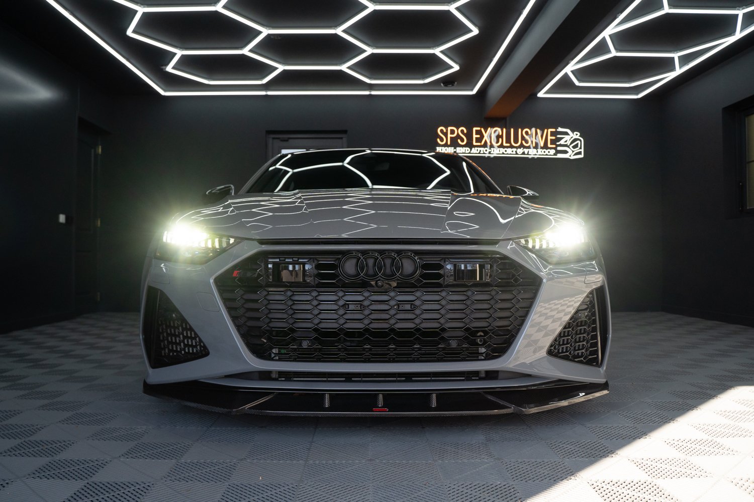 Audi-RS7-69.jpg