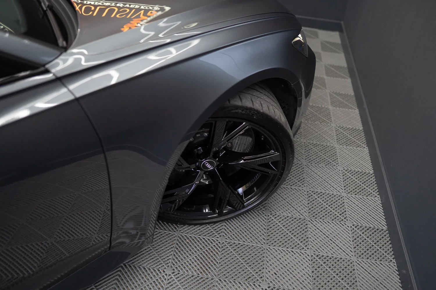 RS6-Grey-56.jpg