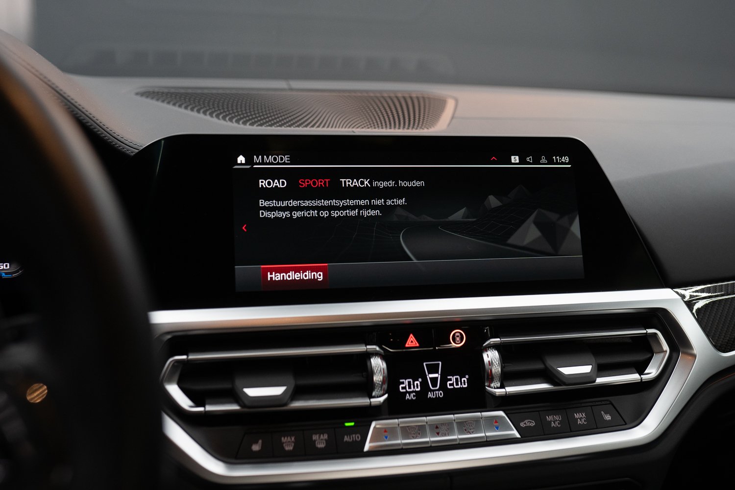 BMW-M4-Comp-50jahre-edition-70.jpg