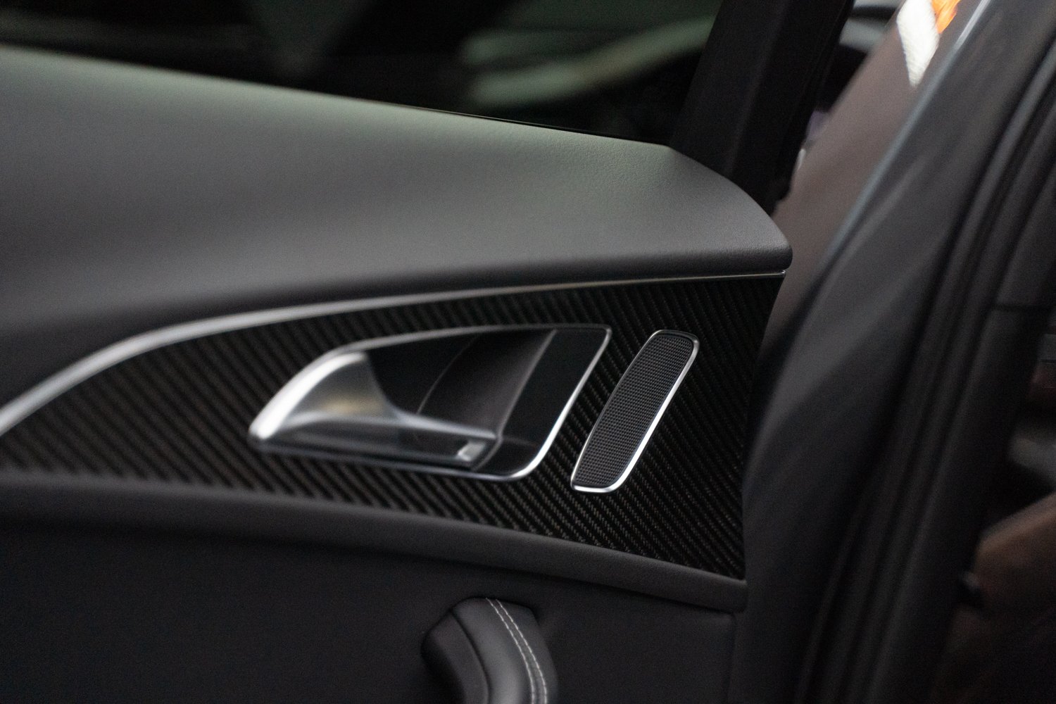 Audi-RS6-C7-65.jpg