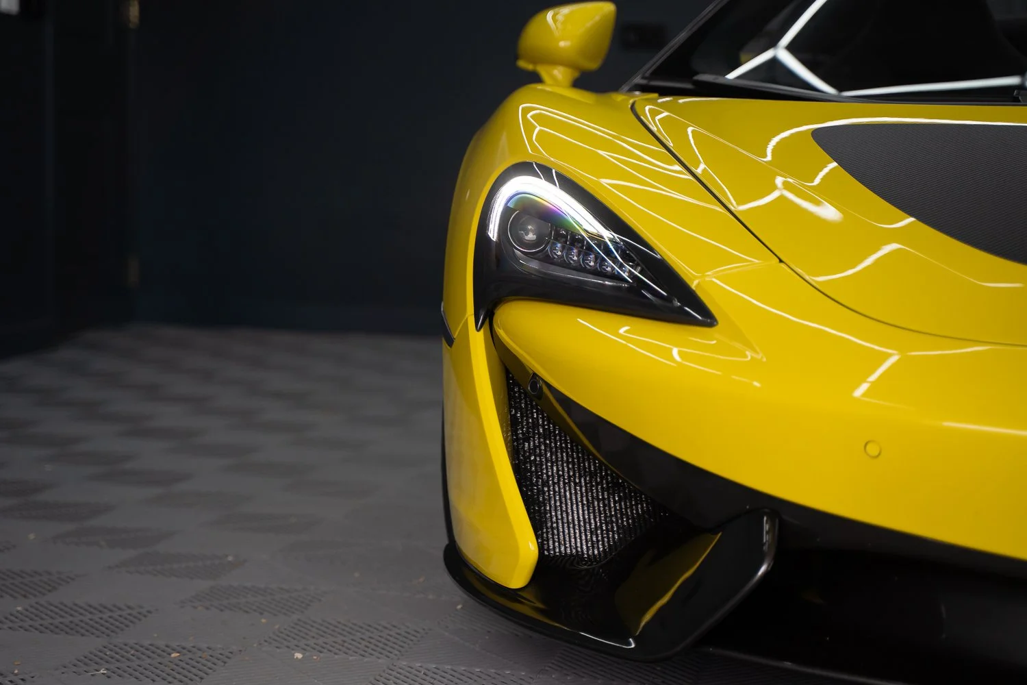 Mclaren-570S-34.jpg