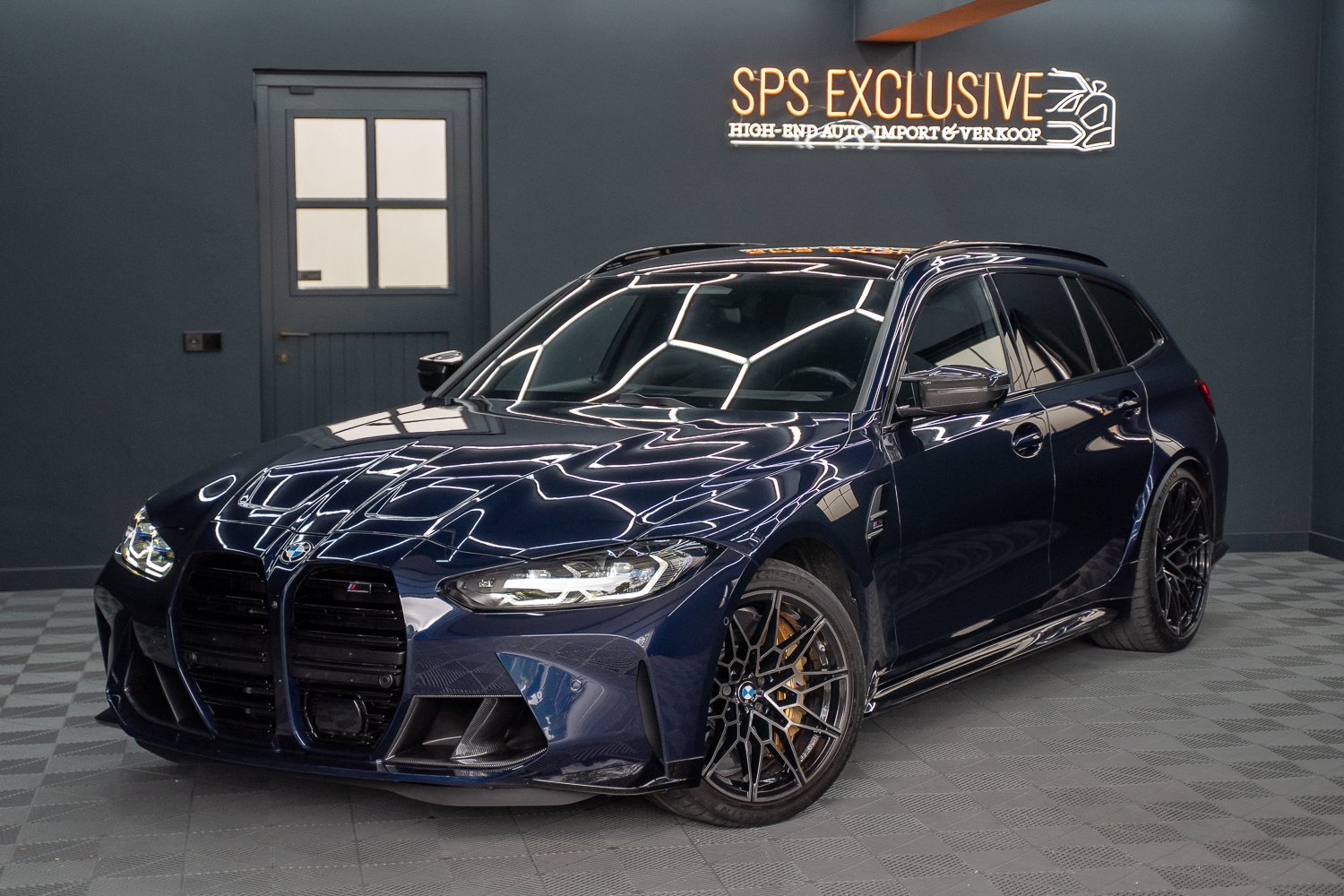 M3-touring-purple-16.jpg