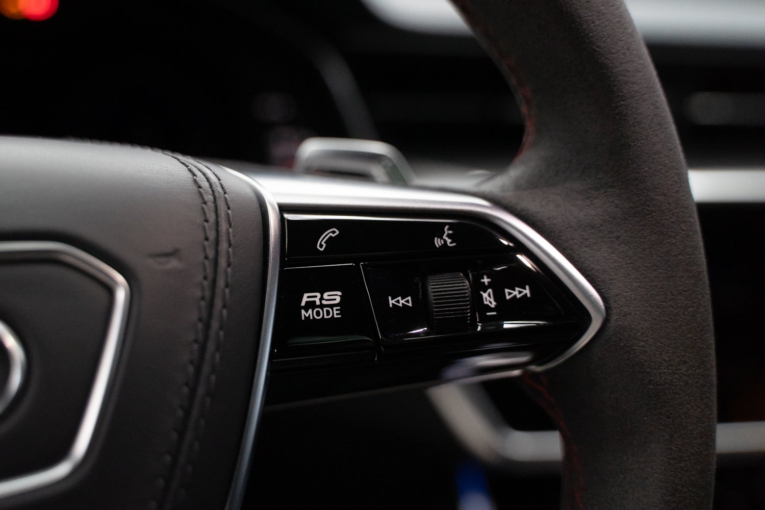 Audi-RS7-32.jpg
