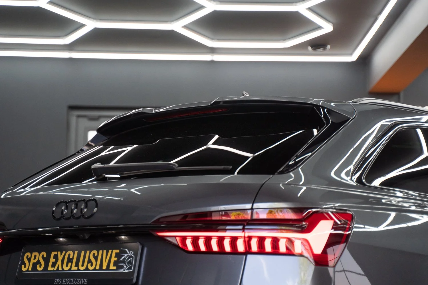 RS6-Grey-61.jpg
