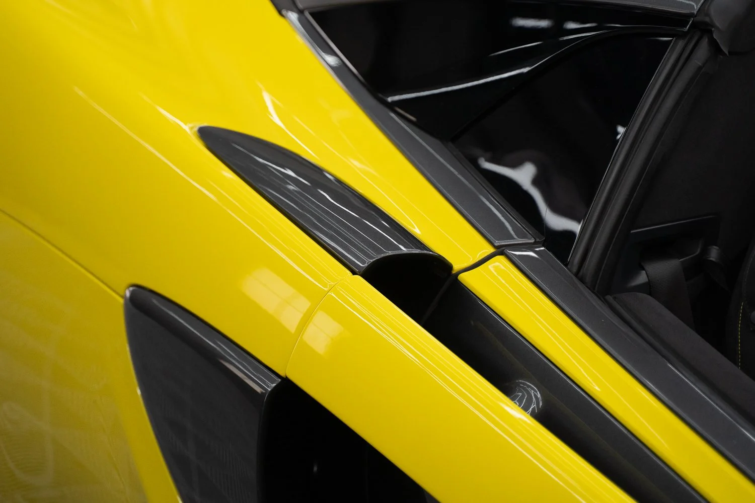Mclaren-570S-86.jpg