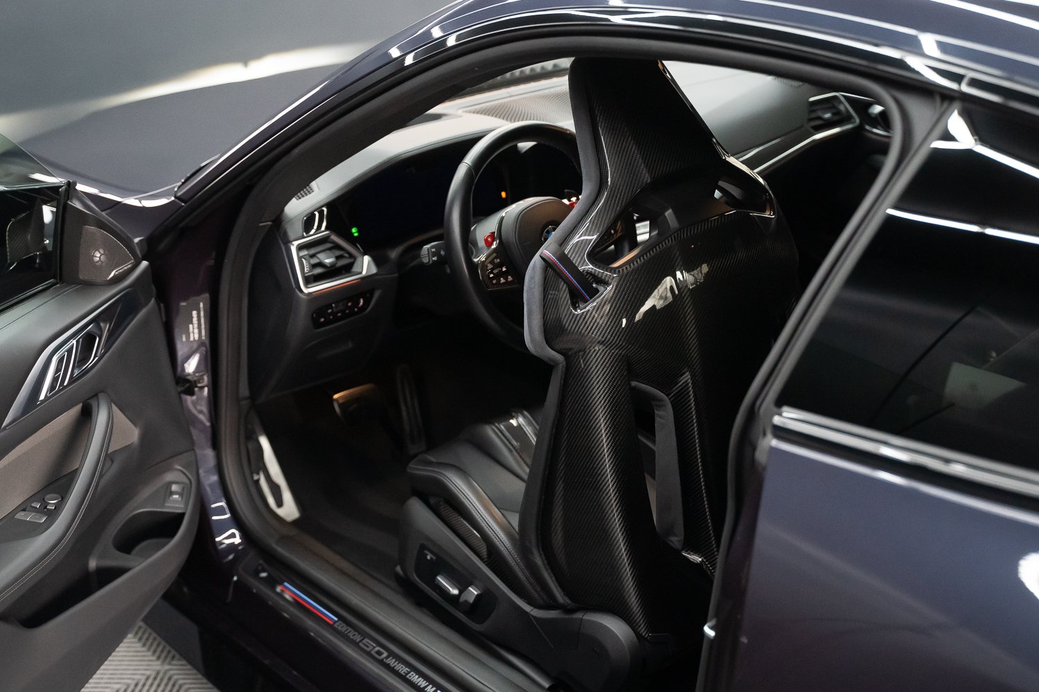 BMW-M4-Comp-50jahre-edition-66.jpg