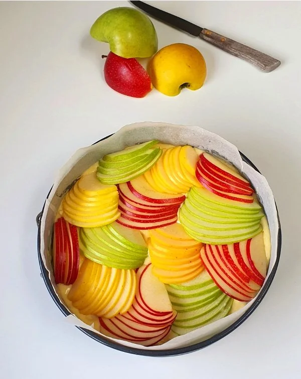 Torta di mele multicolor