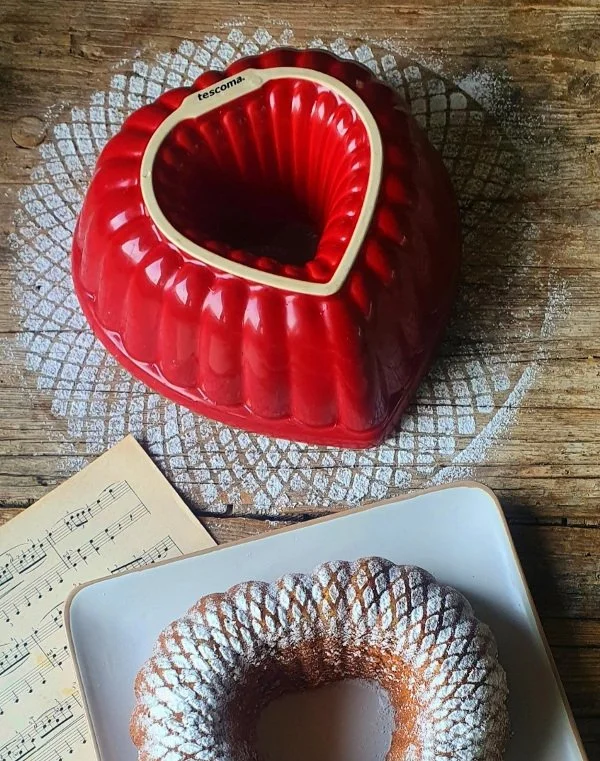 Ciambella alle noci 1.jpg