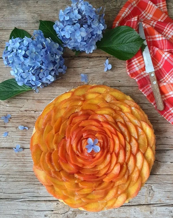 Torta fredda pesca e amaretti 1.jpg