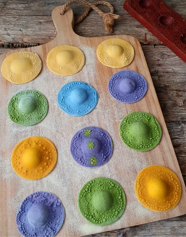 Ravioli di primavera fave e pecorino 1.jpg