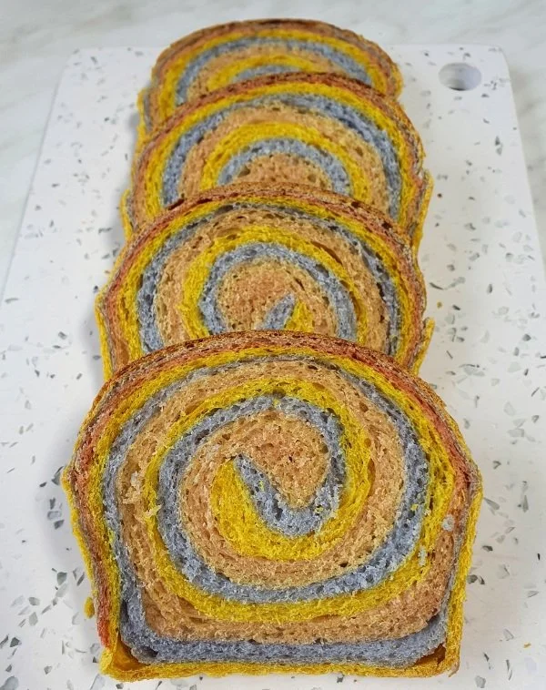 Pane con spirale 1.jpg