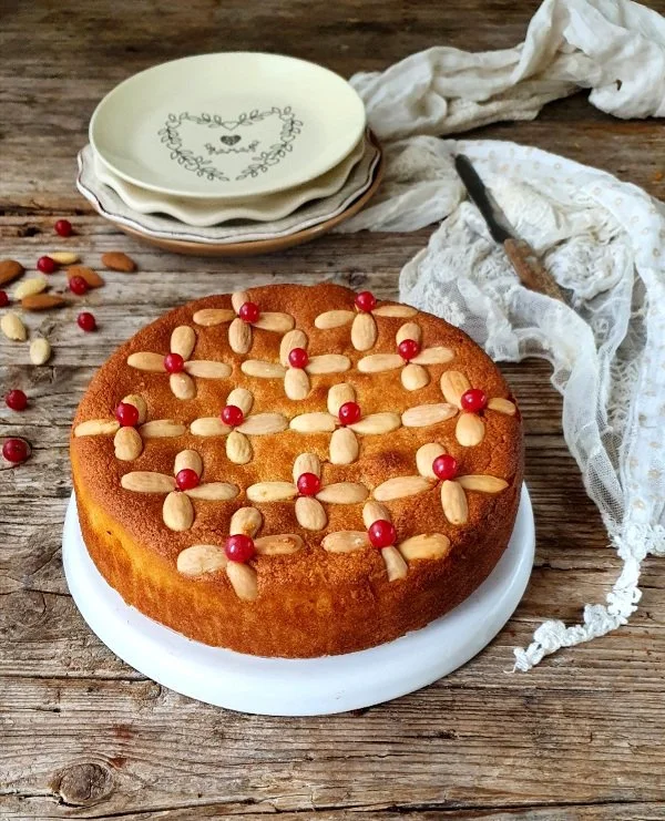 Torta alle mandorle.jpg