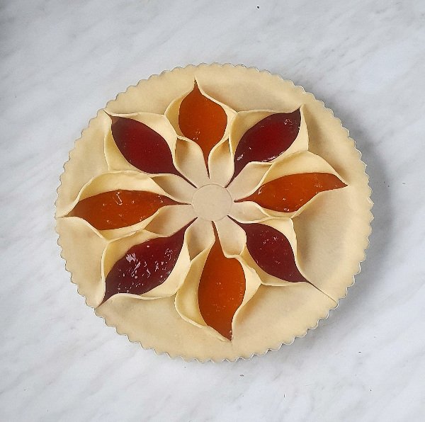 Crostata a fiore