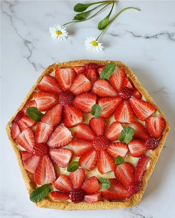Crostata fior di fragola.jpg