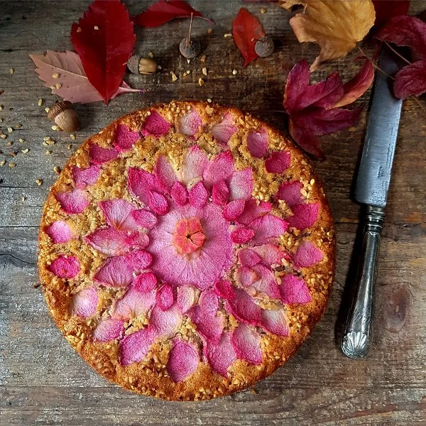 Torta mele e nocciola