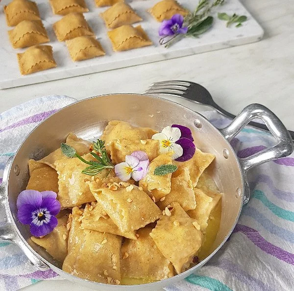 Ravioli con coniglio 1.jpg