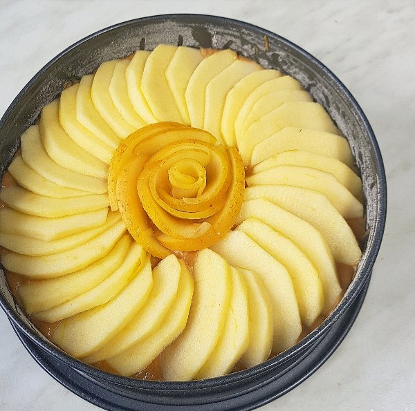 Torta di mele e yogurt 2.jpg