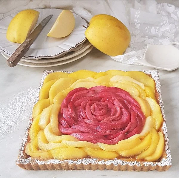 Crostata di mele e cannella
