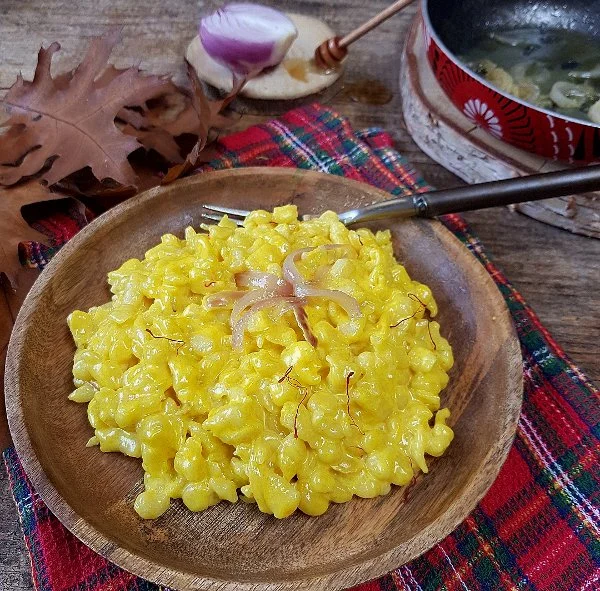 chnefflene con fonduta.jpg