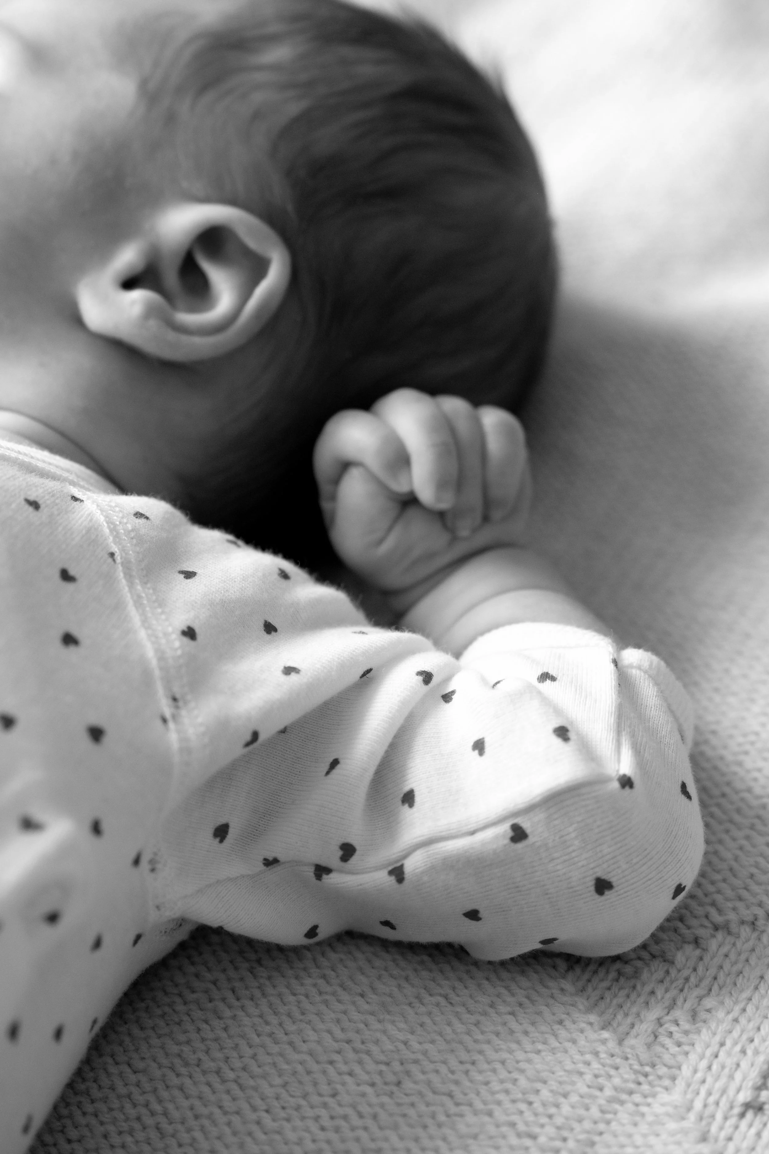 DSCF6024-73_B&W.jpg