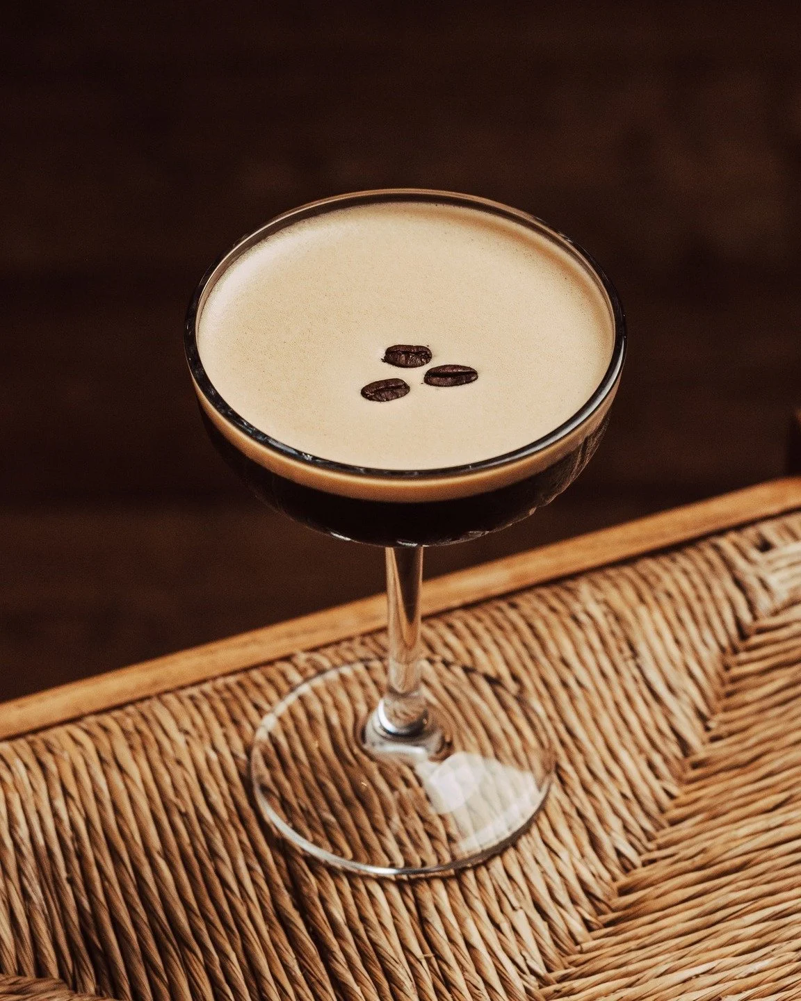 Phew, January. 

Hell of a month, eh?

What do you MEAN it's the 7th!!!?

Ok... Ok.

Cocktails.