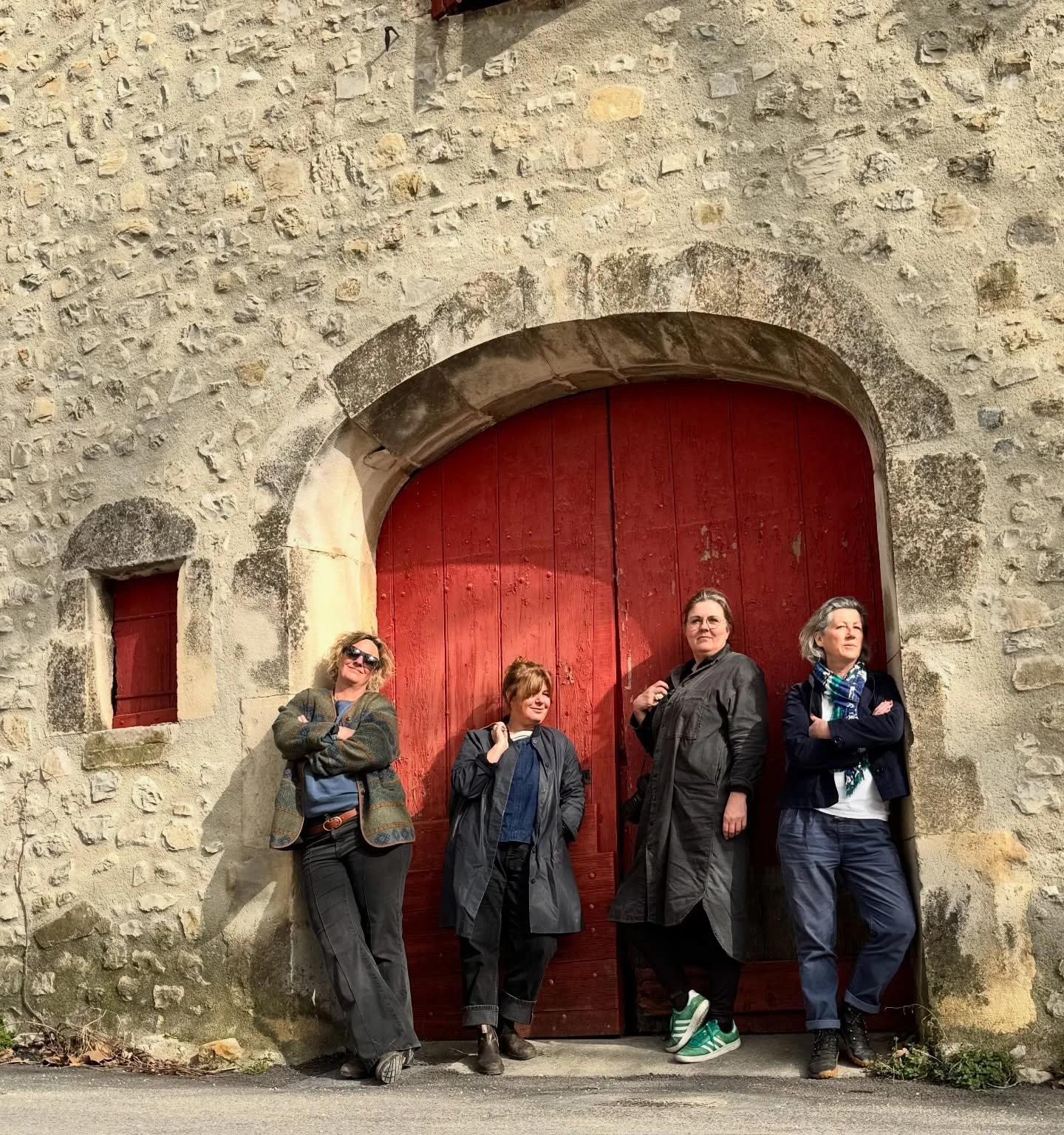 WINTER ON THE MOUNTAIN RETREAT ~ PART 3 // Happy international women&rsquo;s day! 

Being with a small group made our retreat intimate and gave us the chance for a road trip to meet winemakers @anders.frederik.steen  @anneblauert. Anders &amp; Anne b